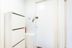 Interior - Speacial Offer! Bright and Central Apt - Up to 4 (London)