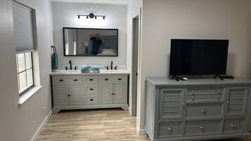 3 chambres, Wi-Fi, draps fournis