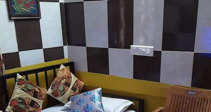 Tranquil Escape: 2-Bedroom Retreat for Two in Coimbatore