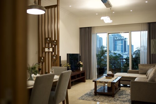 Great location - 2BR Apartment in Senayan, Jakarta