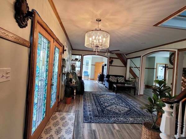 Interior - A Charming Victorian House (Rosendale)