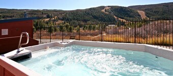 Cinnamon Ridge D323