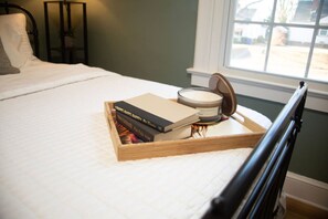 2 bedrooms, desk, iron/ironing board, travel cot