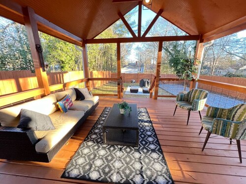 Downtown Sptg Historic Pet Friendly Home Sleeps 4