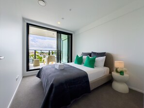 2 bedrooms, iron/ironing board, WiFi, bed sheets - Beautiful View 2 Beds Apartment East Auckland (Auckland)