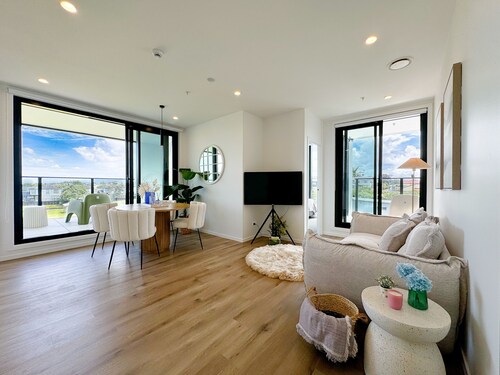 Beautiful View 2 Beds Apartment East Auckland
