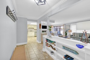 Interior - 183 Beachwalk - Coastal retreat less than a 5-minute walk to the beach! (Hilton Head Island)