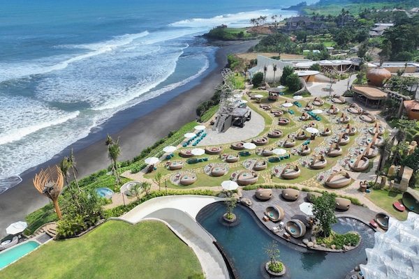 Halaman properti