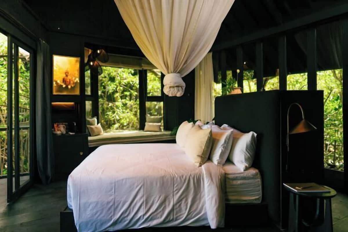 1 chambre, minibar, coffre-fort, bureau