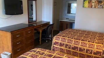 Værelse - 2 queensize-senge | 1 soveværelse, gratis Wi-Fi, sengetøj