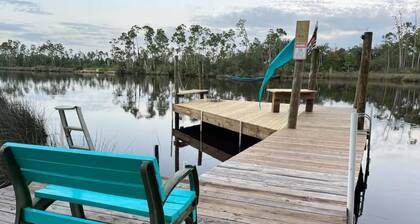 Manatee Cove on the waterway with 5 acres. Pet Friendly. 5 minutes to the beach!