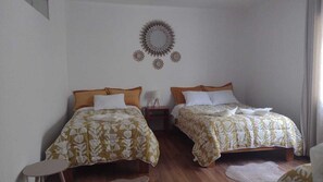 3 bedrooms, iron/ironing board, free WiFi, bed sheets - Inti Wasi I Centro Historico Cusco, Cerca de Todo lo que Puedas Necesitar (Cusco)