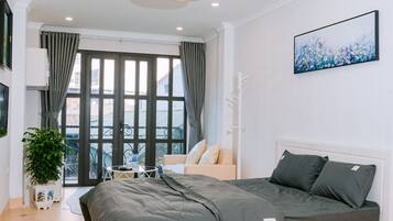 1 bedroom, minibar, desk, soundproofing