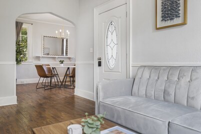 Cozy Home Near DT, AFB, and ASU!