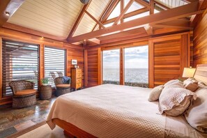 3 bedrooms, iron/ironing board, free WiFi, bed sheets - Rare availability. Relax with Ocean breezes! Includes BBQ, Wifi, A/C in Bedrooms (Kailua-Kona)