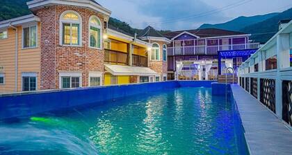 Fun and Happy pension