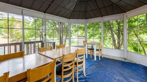 1 bedroom - Fun and Happy pension (Jeongseon)