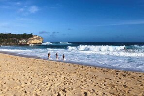 Beach nearby - Poipu Sands 312 – Ground Floor, Ocean View, Steps to Shipwreck Beach (Koloa)