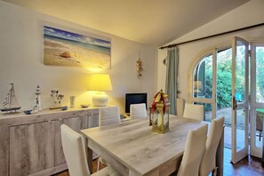 Dining - Le Dune - Castiglione Della Pescaia ,Tuscany (Castiglione della Pescaia)