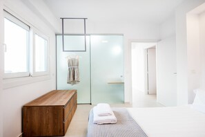 4 bedrooms