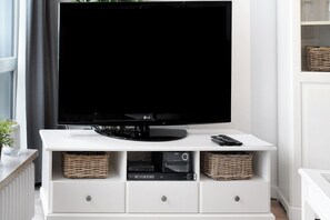 Interior - Apartment 'Meerblick' with Sea View, Balcony and Wi-Fi (Kiel-Schilksee)