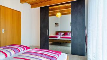 1 Schlafzimmer, Bügeleisen/Bügelbrett, kostenloses WLAN, Bettwäsche