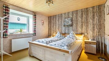 3 sovrum, strykjÀrn/strykbrÀda, gratis wi-fi och sÀngklÀder