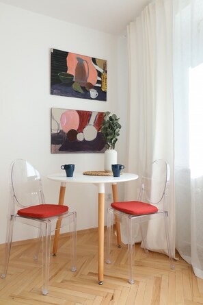 Dining - Beautiful & Cozy Apartment next to Main Market, Mała (Kraków)