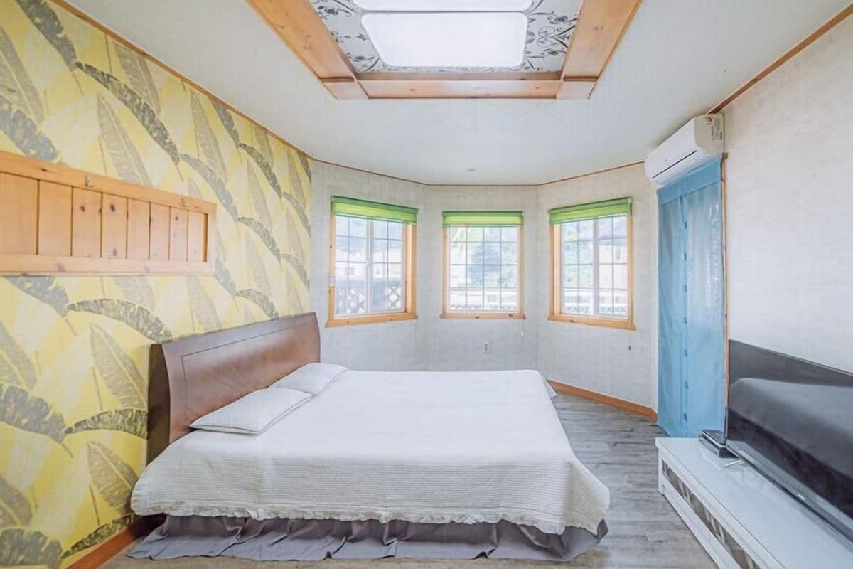 Room (anemone) | 1 bedroom