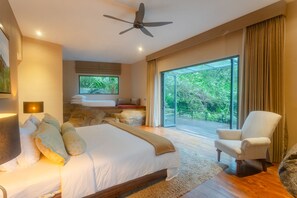 Design Villa | 3 bedrooms, Frette Italian sheets, premium bedding, in-room safe - The Cavern (Agrapatana)
