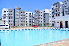 Property entrance - Lux Suites Siloam Holiday Apartments (Mombasa)