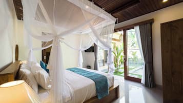 Villa, 2 Bedrooms | 2 bedrooms, desk, free WiFi, bed sheets