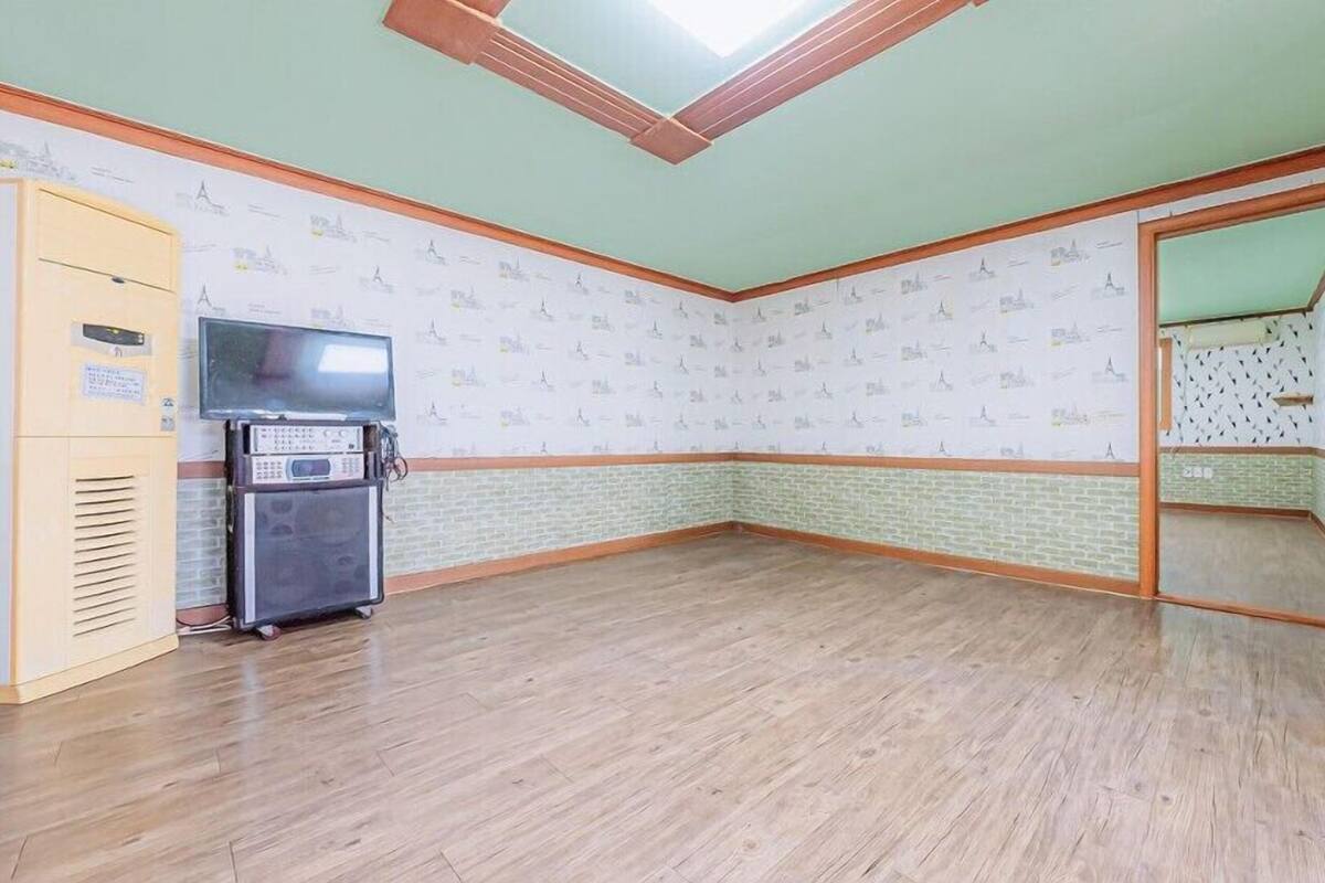 Habitación (jandi(semi-basement)) | 1 dormitorio