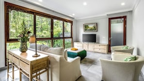 Luxury Villa, 2 Bedrooms, Garden View | 2 bedrooms, free WiFi, bed sheets