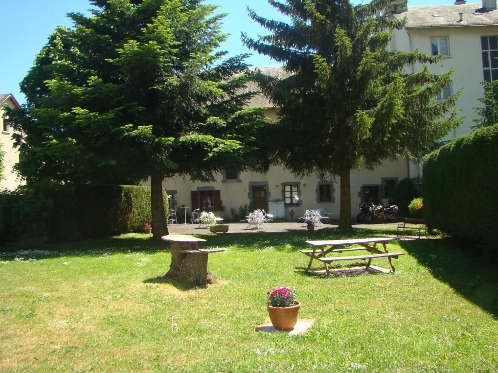 Khuôn viên nơi lưu trú