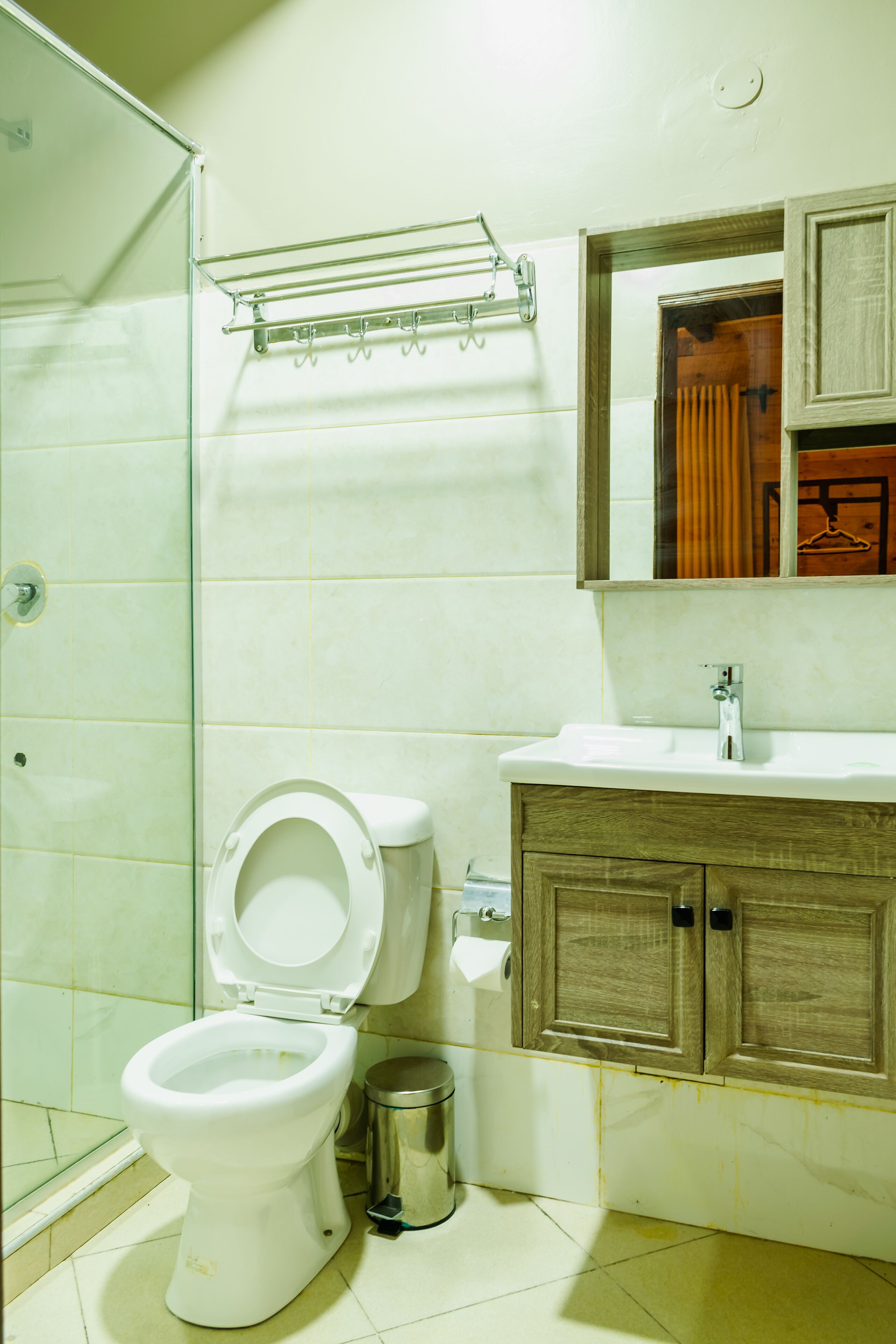 Casa de campo básica | Baño | Pantuflas 