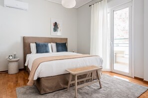 3 habitaciones, escritorio, tabla de planchar con plancha y wifi gratis 