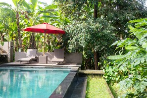 Outdoor pool - Variegata Private Villa Ubud by Supala (Ubud)