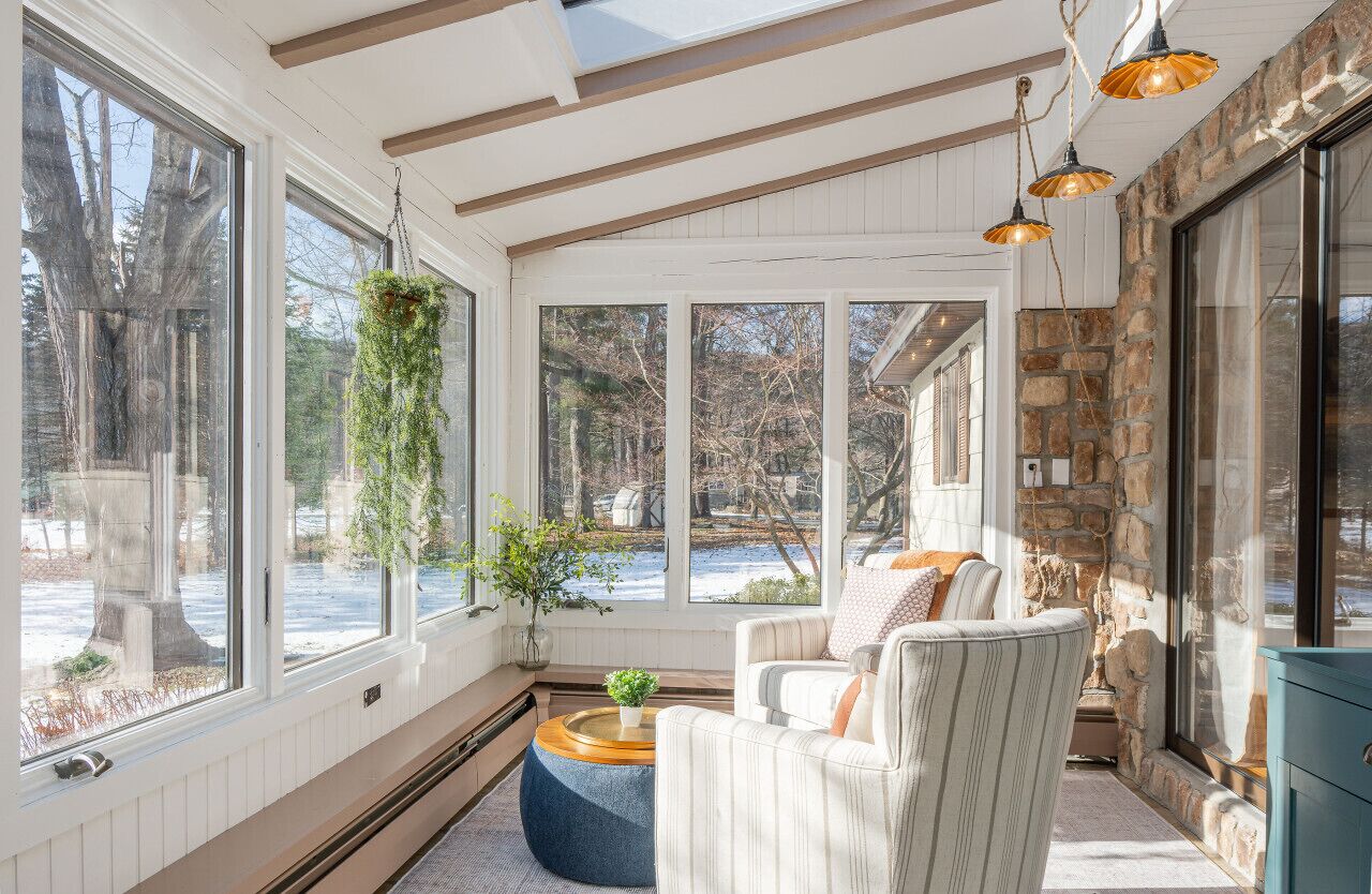 NEW: Fabulous Riverfront w/ Sunroom, Walk to Town!