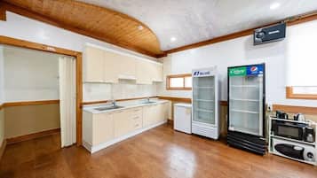 Room ( organization)