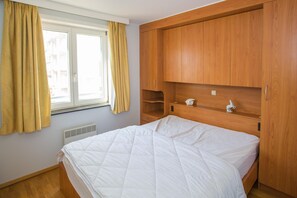 2 bedrooms, free WiFi