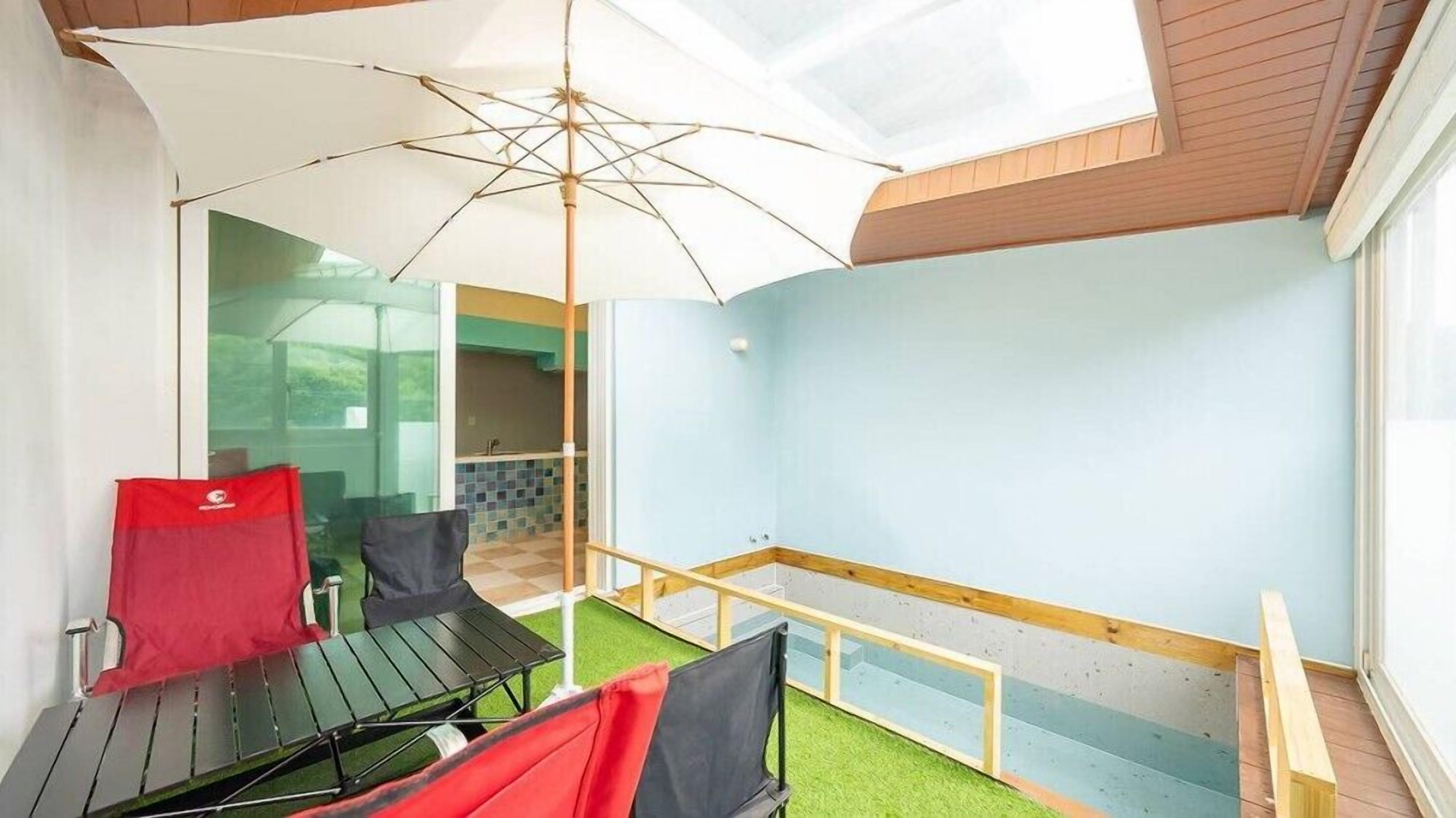 Room (Pool Villa D) | 1 bedroom