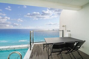 Room (A401) | 1 bedroom - ON Pool Villa (Pohang)