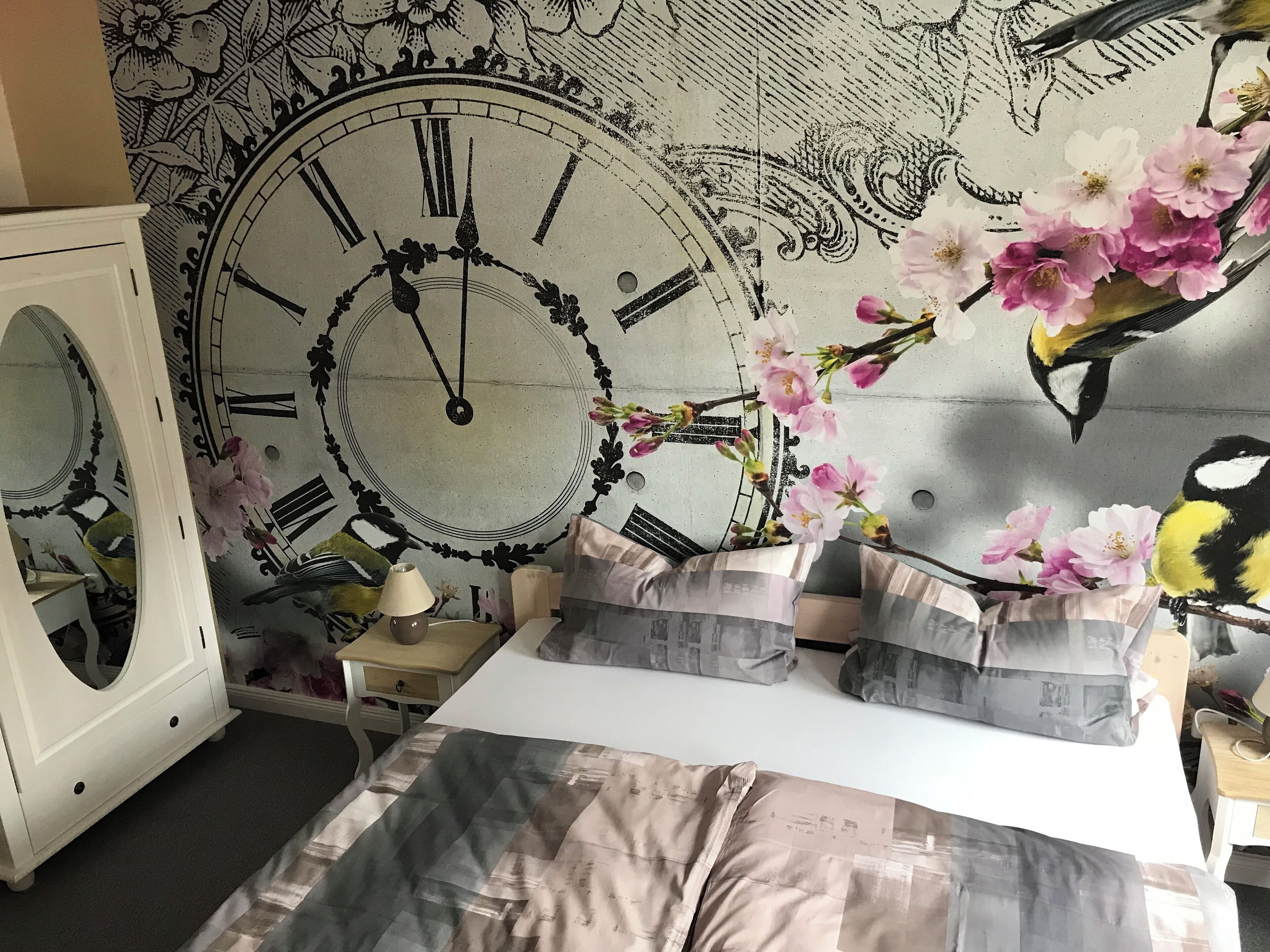 Basic-værelse til 4 personer | Opholdsområde | Fladskærms-tv