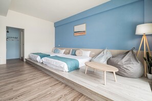 Family Room, Balcony - Penghu Yun Ting Style Inn (Magong)