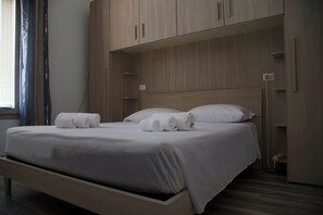 2 bedrooms, iron/ironing board, free WiFi, bed sheets - Casa Aida al centro di Nurachi (Nurachi)