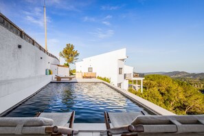Outdoor pool - Havre de Paix aux Portes Lisbonne (Azeitao)