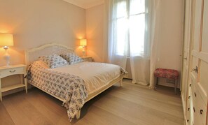 3 Schlafzimmer, Bügeleisen/Bügelbrett, WLAN, Bettwäsche