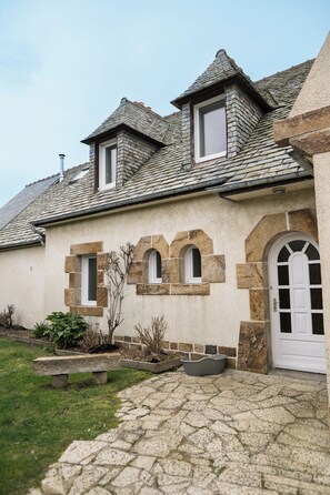 Exterior detail - Ideal family home - Comfort and proximity on the Pink Granite Coast (Trégastel)
