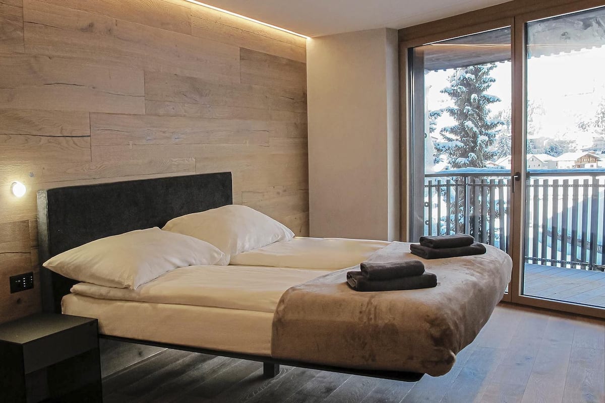 House C7 | PLAUN | 4 phòng ngủ, bộ đồ giường cao cấp, trang trí khác biệt